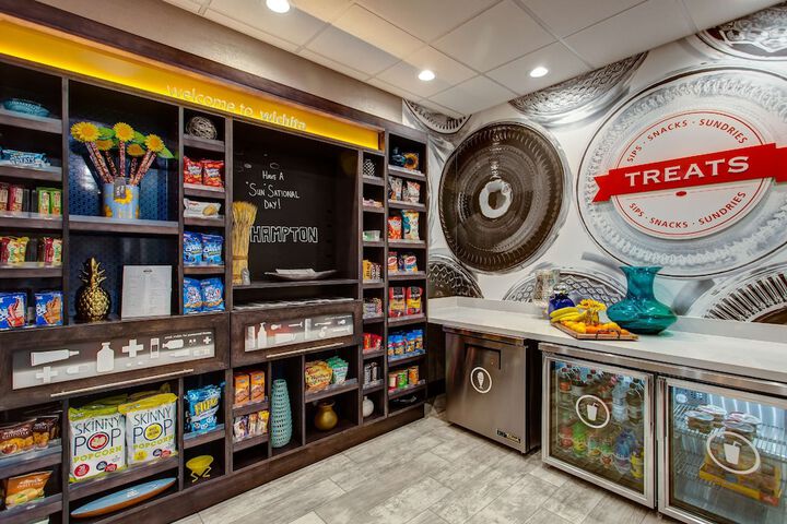 Snack bar