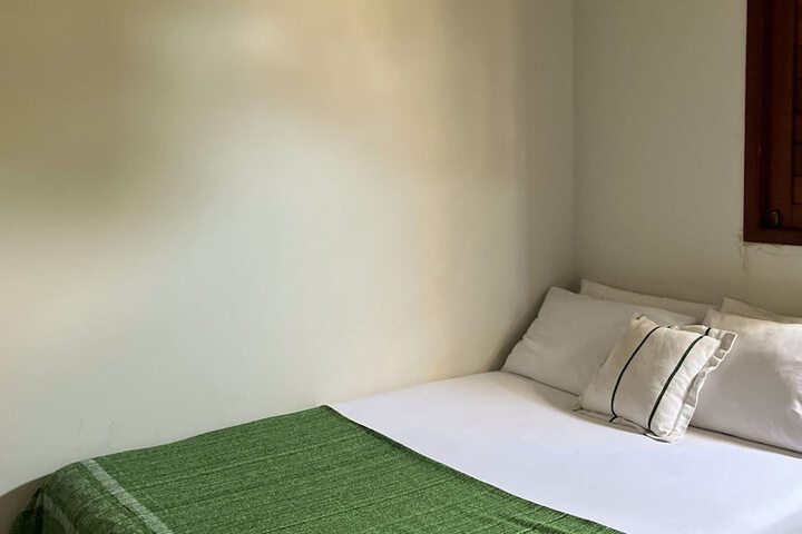 Room 25 of 97