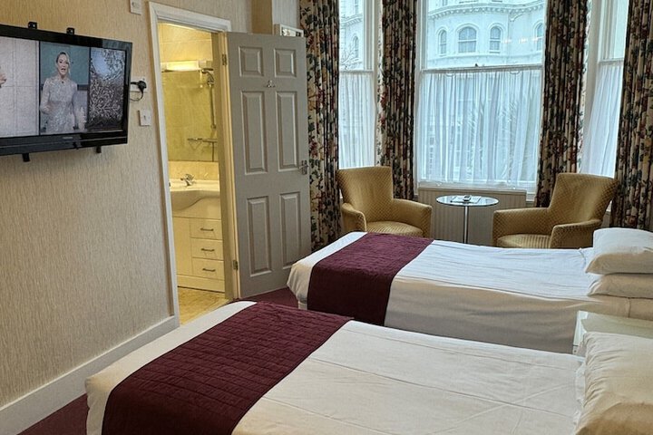 Room 8 of 59