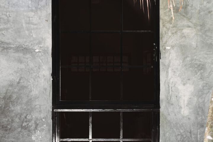 Room 11 of 58