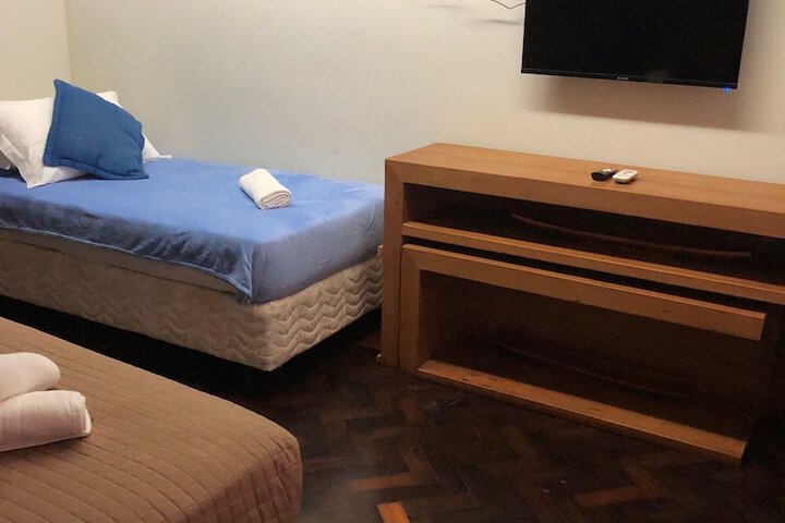 Room 42 of 136