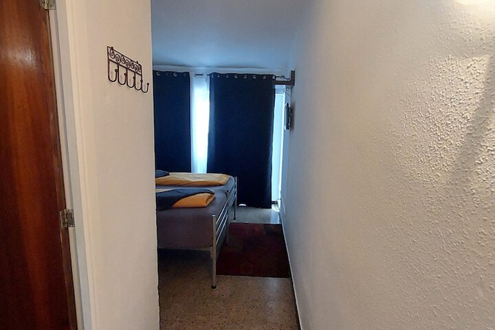 Room 3 of 41
