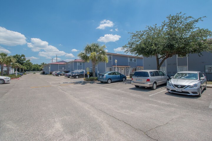 Property Grounds 20 of 21