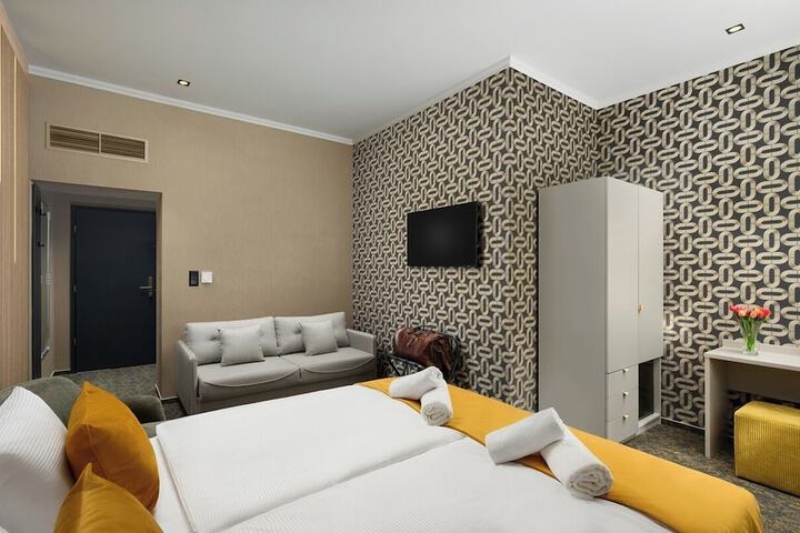 Room 20 of 61