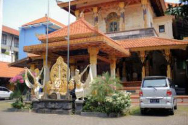 Hotel Damai