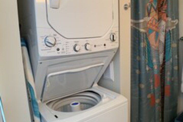 Laundry 15 of 23
