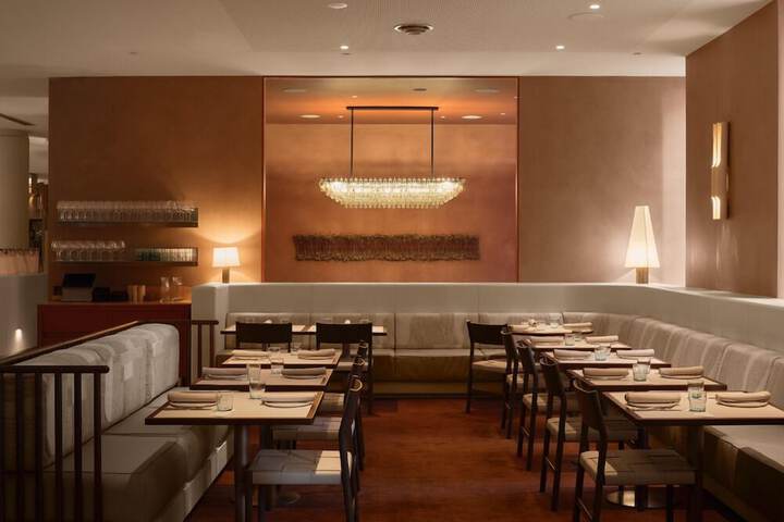 Dining 103 of 154