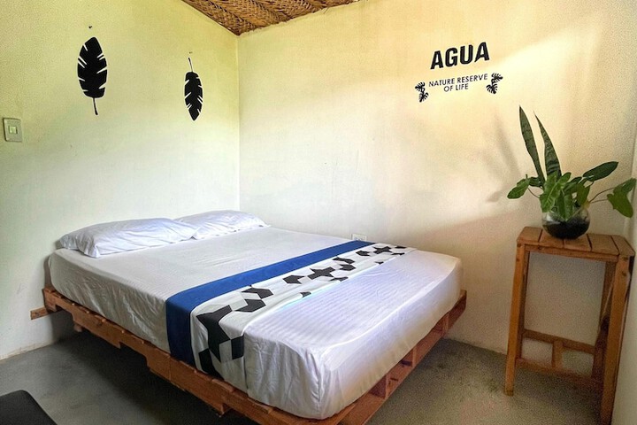 Room 4 of 39