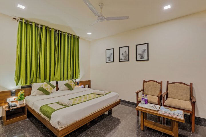 Room 10 of 21