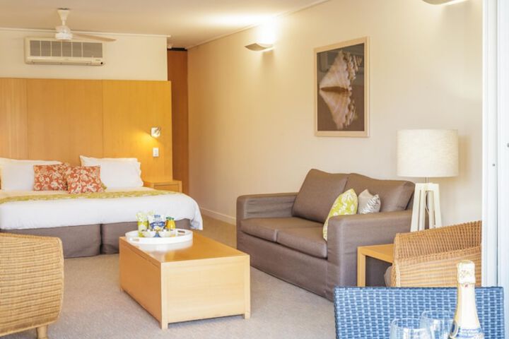 Room 16 of 126