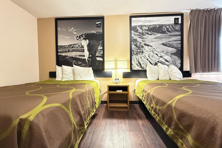 Room 44 of 90