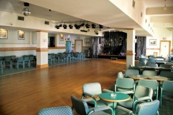 Photo 11