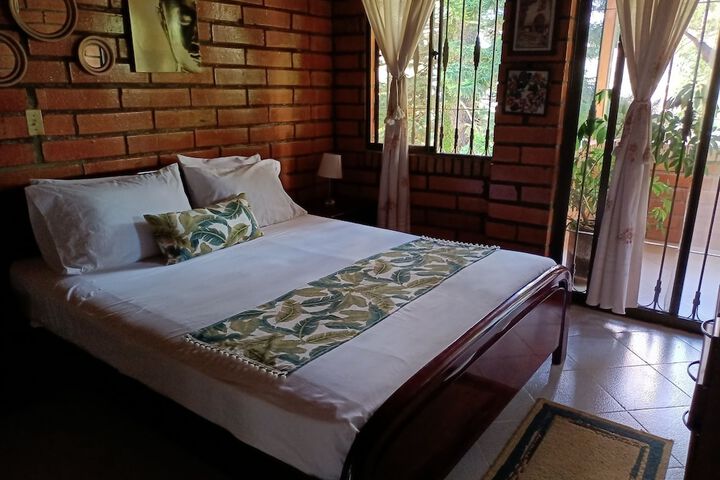 Room 7 of 20