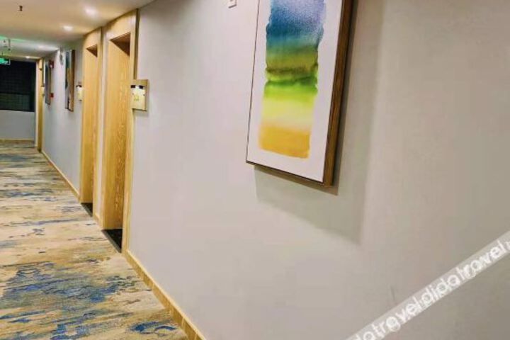 Hotel Interior 12 of 31