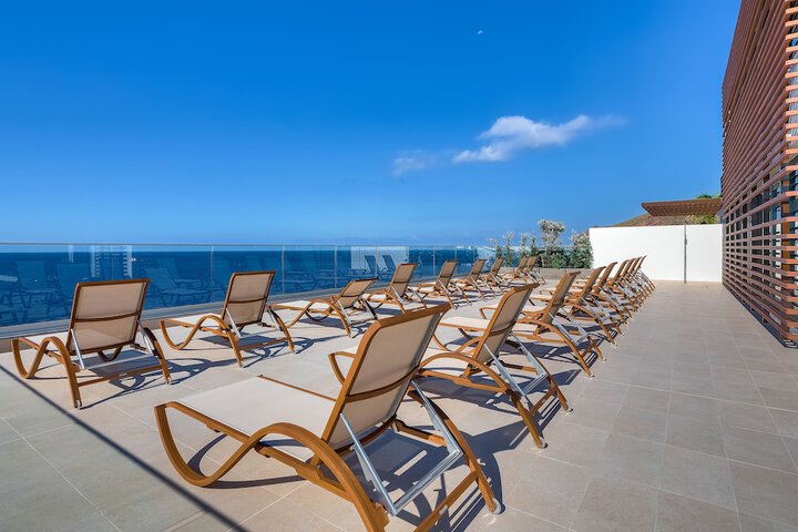 Sundeck 54 of 60