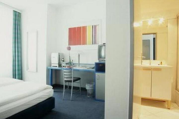 Photo 17