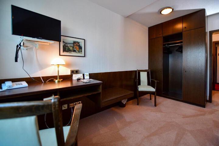 Suite Room
