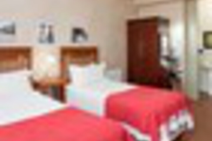 Room 47 of 150