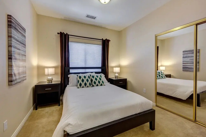 Image of Lilac by Avantstay Elegance & Comfort w / Pool Spa & Outdoor Games