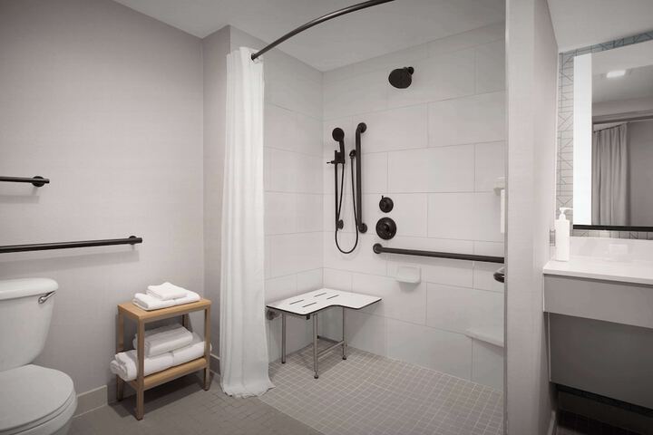 Bathroom shower