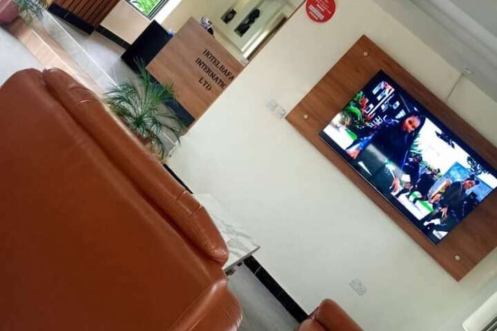 Hotel Bafana International