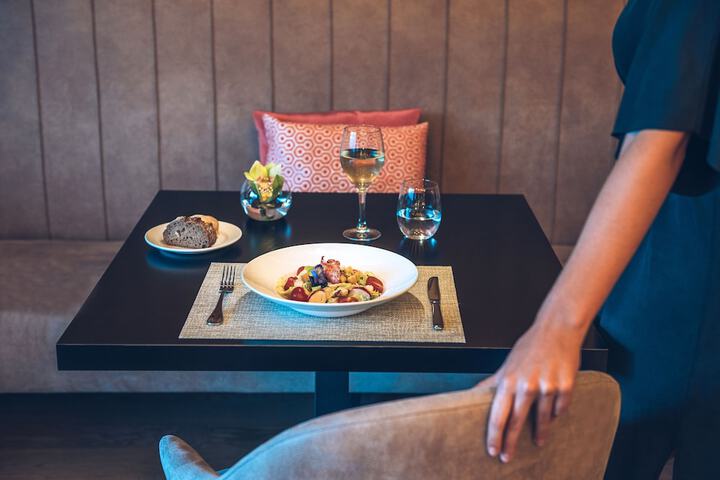 Dining 47 of 91