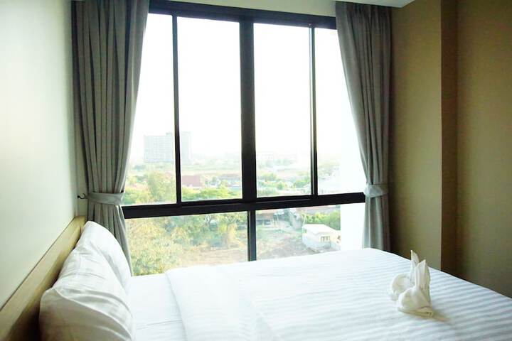 Room 10 of 73
