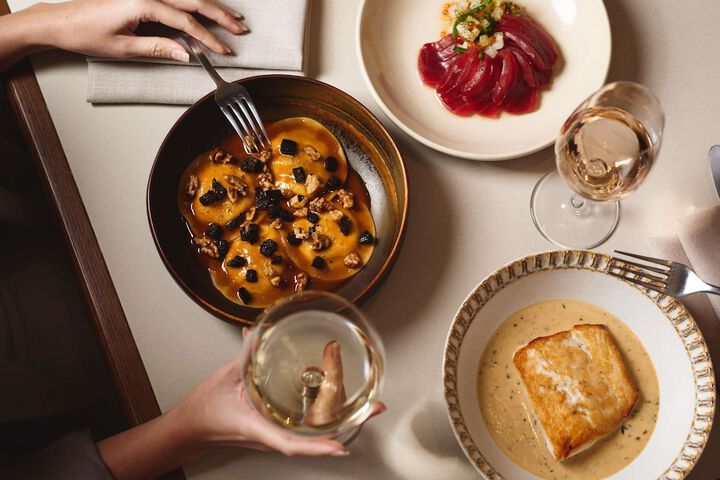 Dining 113 of 154