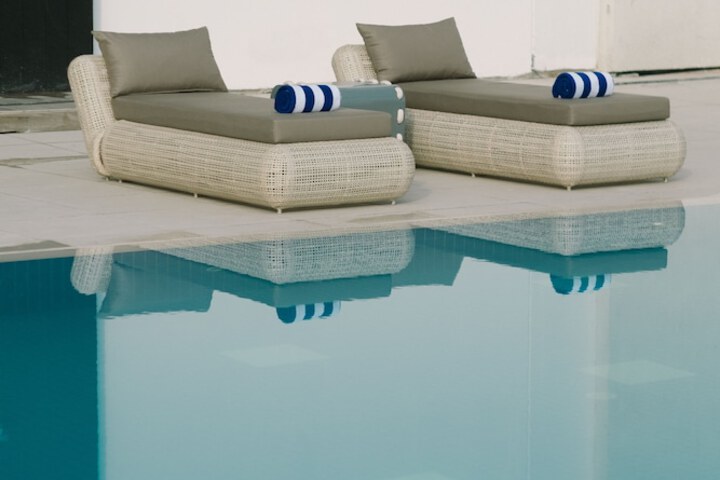 Hotel with Pool
