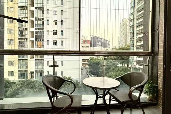 Room 115 of 140
