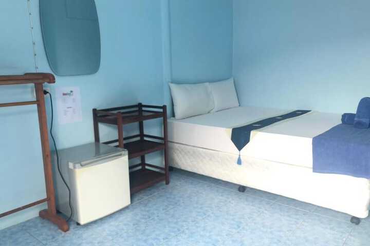 Room 8 of 53