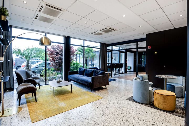 Lobby Photos