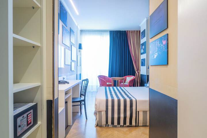 Room 38 of 75