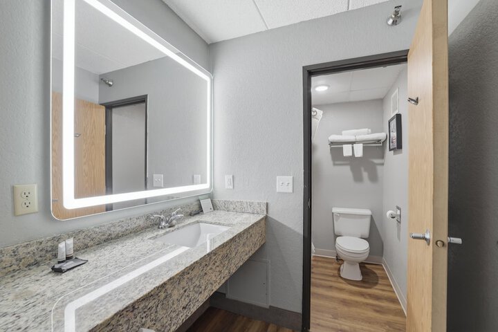 Room 60 of 70