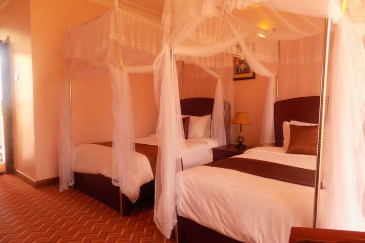 Room 20 of 86
