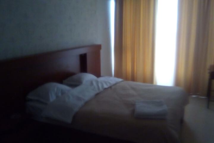 Room 14 of 15