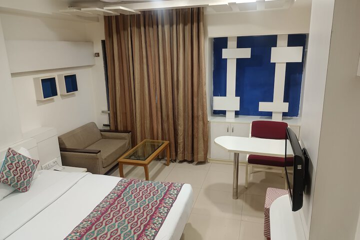 Room 10 of 54