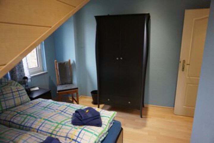 Room 105 of 121