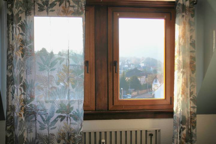 Room 9 of 23