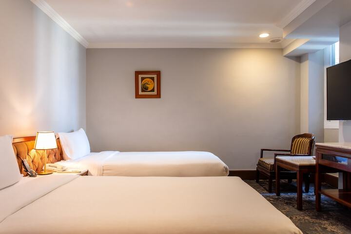 Room 19 of 63