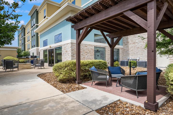 Terrace/Patio 72 of 84