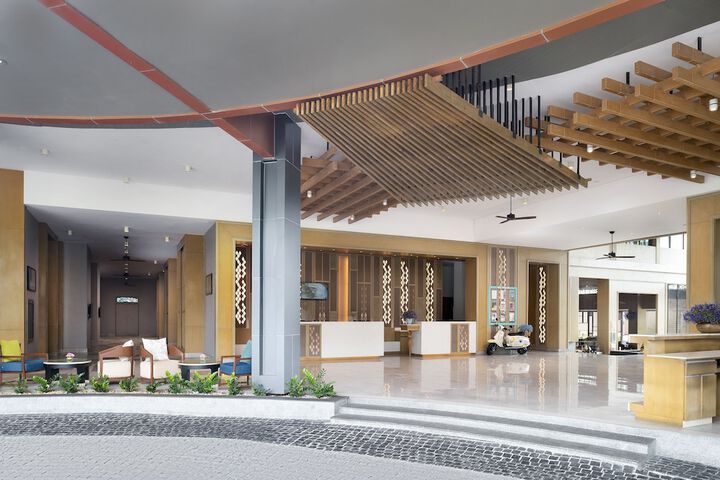 Guest Lobby