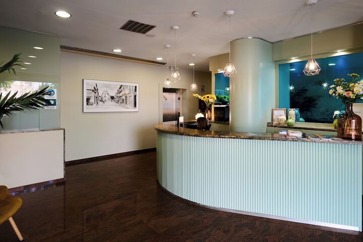 Hotel Interior 14 of 186