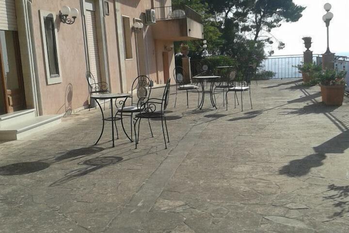 Terrace/Patio 43 of 61