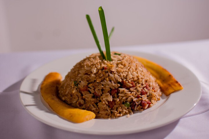 Dining 94 of 107