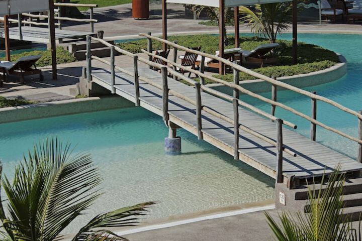 Pools & Facilities