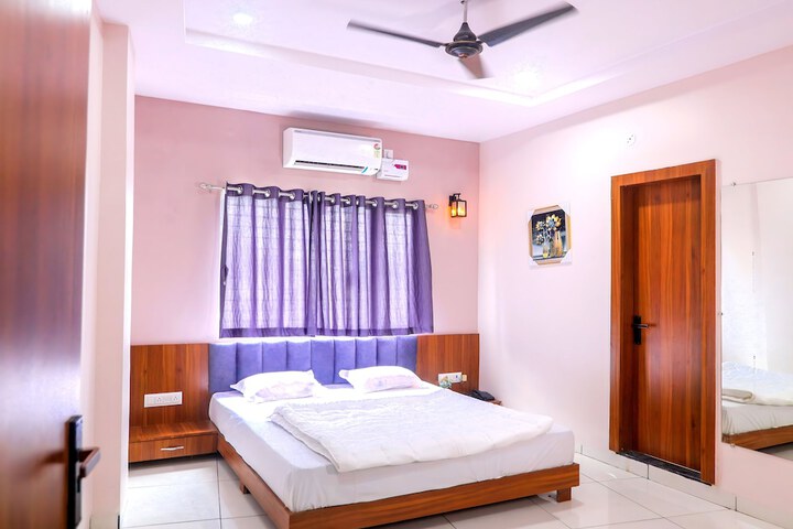 Room 18 of 24