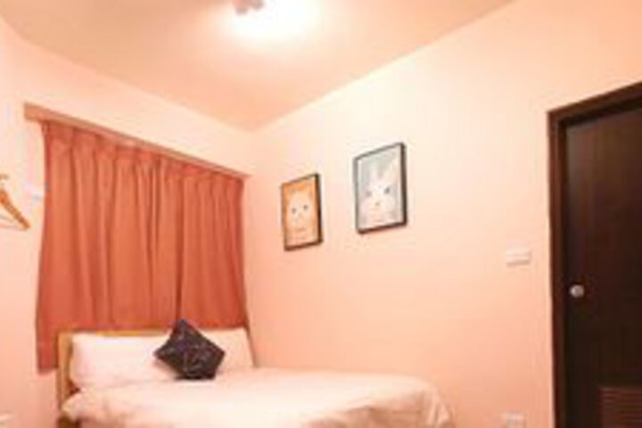 Room 65 of 118