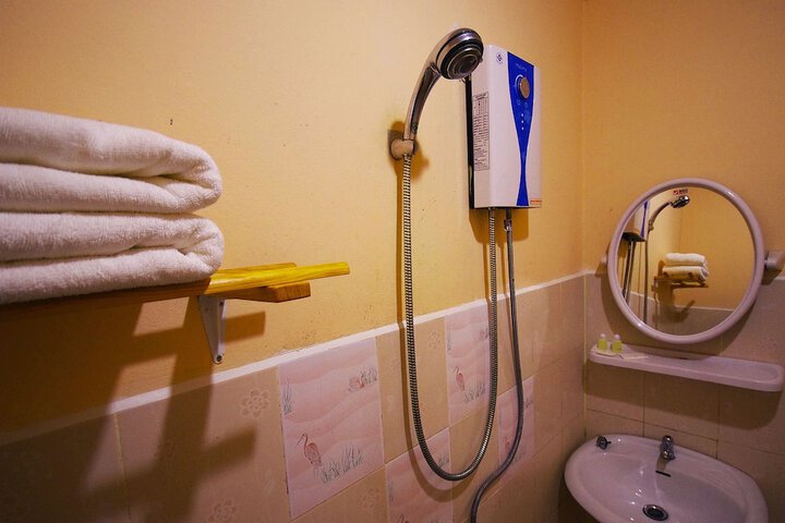 Room 12 of 12