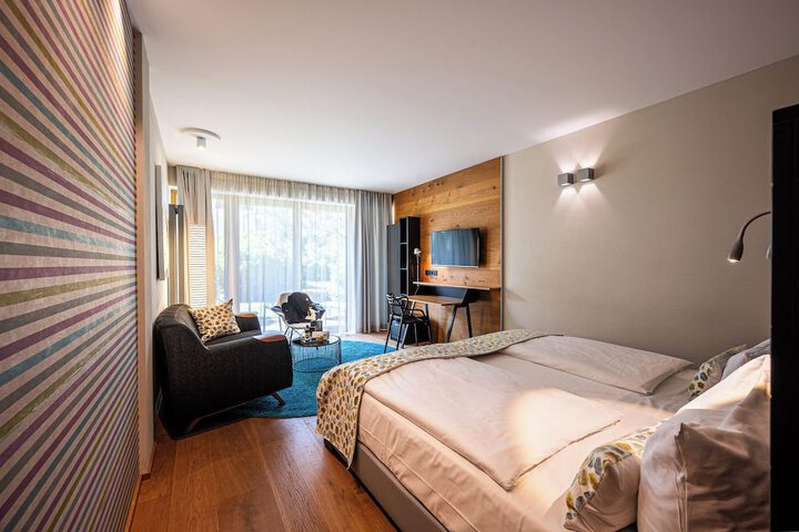 Room 5 of 55